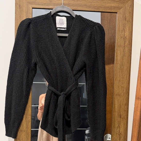 Urban Outfitters Sweaters - Urban Outfitters Black Knit Cardigan
